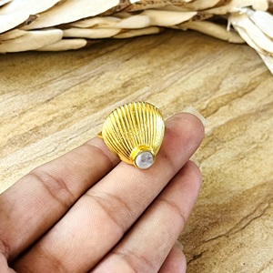 Hot Selling Boho Moonstone Seashell Rings Tribal Brass Ring For Women 18k Gold Plated Beach Theme Fan Jewelry Wholesale/OEM/ODM - Product Image 6