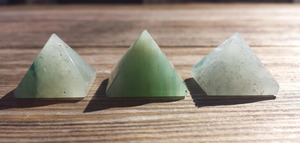 Wholesale 30-35mm Pyramid Muntaha Agate Handmade Natural Stone Bulk Reiki <b>Crystals</b> Green Aventurine Premium Quality - Product Image 2