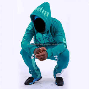 ชุดวอร์มผ้าฟลีซผ้าฝ้ายสไตล์สปอร์ตสำหรับผู้ชาย ปรับแต่งได้ตามต้องการ ผลิตโดย Waseem Impex ได้รับความนิยมสูง พร้อมเทคนิคการพิมพ์ - Product Image 3