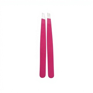 Pinzas de Cejas de Acero Inoxidable de Lujo Premium con Punta Inclinada, con Empaque Personalizado con Logotipo Gratuito, Hechas en Pakistán, Modelo 207 - Product Image 6
