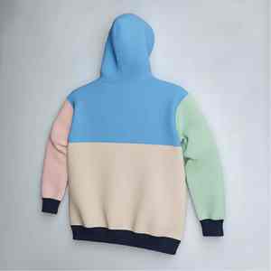 Fabricante de sudaderas personalizadas para streetwear que ofrece soluciones de producción escalables para nuevas y crecientes marcas de moda a nivel mundial. - Product Image 2