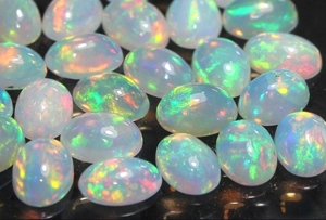 Opale de feu de qualité AAA, cabochon d'opale, opale d'Éthiopie naturelle, forme ovale, pierre précieuse en vrac, pour la fabrication de bijoux. - Product Image 4