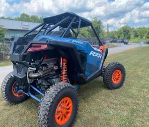 Vehículos Utilitarios Industriales y para Bricolaje Ranger Crew XP 1000 Premium 2026 con 3 Años de Garantía y Personalización ODM en Venta - Product Image 1