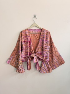 Blusa de seda al por mayor para mujer, 100% seda crepé, top retro de playa con efecto tie-dye y lazo frontal, top cruzado de seda. - Product Image 6