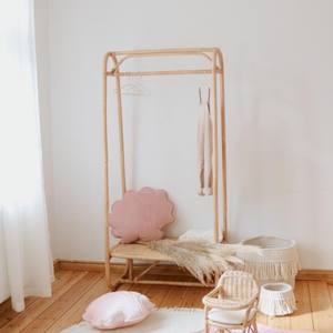 Accesorios para el hogar, percheros colgantes de ratán para ropa, perchero ecológico con estante de almacenamiento - Product Image 2