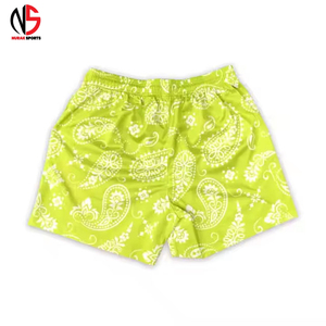 Shorts de sport pour homme, tendance, respirants, extensibles, séchage rapide, en toile, taille haute, logo personnalisé sur le devant, pour la course à pied et la gym chez NURAK - Product Image 2