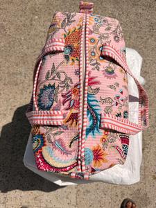 กระเป๋าผ้าฝ้ายพิมพ์ลายตุรกีสำหรับผู้หญิง กระเป๋าเดินทางลายดอกไม้แบบเย็บติดกัน กระเป๋าเดินทางขนาดใหญ่ กระเป๋าออกกำลังกาย กระเป๋าเดินทางสุดสัปดาห์  รับสกรีนโลโก้ - Product Image 4