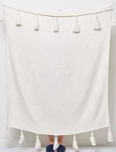 Manta Boho de Algodón Tejida a Mano con Borlas |   Manta Decorativa Tejida para Sofá |   Manta de Algodón con Flecos Personalizada al por Mayor - Product Image 2