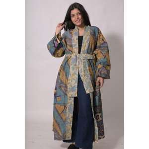 Chaqueta Vintage Kantha Gudri con Estampado Floral, Tejida en Algodón Ecológico, Hecha a Mano, Estilo Boho, Talla Única, Túnica India de Invierno - Product Image 1
