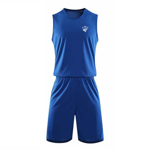 Uniforme de Baloncesto Profesional Hecho de Tela de Poliéster Ligera Diseñado para Entrenamientos y Partidos Oficiales - Product Image 1