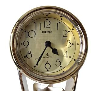 Fabuleuse horloge de bureau en laiton Citizen, design Art Déco, mouvement à quartz, fonctionne à piles, forme circulaire, finition dorée - Product Image 6