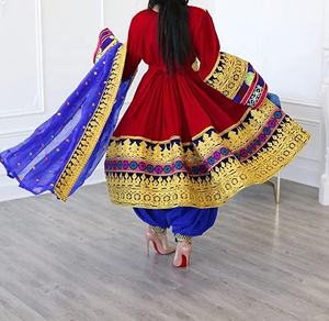 Vestido bordado a mano Afghani, ropa tradicional de Pashtun Afghani, Color rojo, cultura afgana, hecho a mano - Product Image 2
