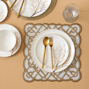 FAIZA CRAFT Mantel individual cuadrado hecho a mano con cuentas y patrón de remolinos dorados, con bordado de punto de cruz y costura. - Product Image 3