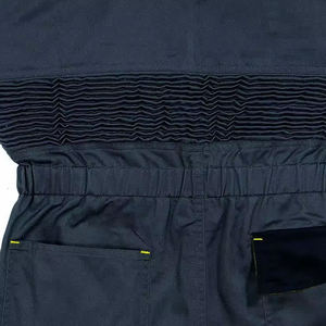 Combinaison de travail bleu marine pour homme avec bordure jaune et plusieurs poches pour usage industriel - Product Image 5
