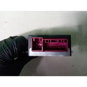 ECU และโมดูลคอมพิวเตอร์มือสองสำหรับรถยนต์ซีรีส์ 3 รุ่น 1614716996001 - Product Image 3