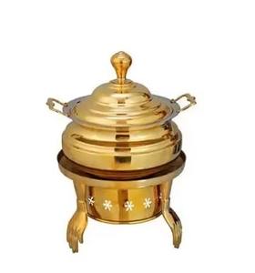 Reliable metal chafing dish delivers professional-grade heat retention that <b>keeps</b> <b>food</b> consistently <b>warm</b> for hours - Product Image 4