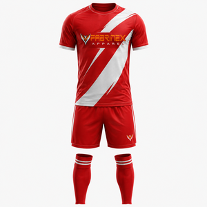 Ensemble d'uniformes de football de haute qualité 100% polyester, comprenant des maillots et des tenues de sublimation pour les joueurs - Product Image 3