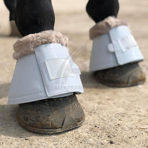 Precio al por mayor: Botas de campana para caballo de cuero duradero y ajustable, de alta calidad, de Alexandria Industries - Product Image 5