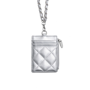Cartera Elegante Acolchada con Cadena, Clip para Llavero, Estuche de PU, Porta Tarjetas de Crédito Multifunción, Precios Imbatibles, Calidad Tremenda - Product Image 4