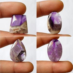 พลอยอะเมทิสต์ทรงเชฟรอนธรรมชาติ ขัดเงาด้วยมือ สีม่วง สำหรับทำเครื่องประดับเสริมฮวงจุ้ย แหวน จี้ - Product Image 2