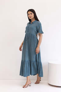 Vestido Camisero Maxi de Lino y Algodón Azul con Dobladillo con Volantes, Cuello Polo, Manga Corta, Corte Holgado, Informal, para Uso Diario de Verano - Product Image 2