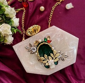 <b>Cream</b> Resin Bridal <b>Clutch</b> Handmade Flower Crystal Evening Purse Custom Wedding Decoration Gift - Product Image 4