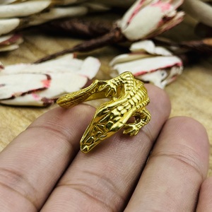 Bagues élégantes en laiton plaqué or 18 carats, motif crocodile/alligator, style bohème et gothique, pour femme, pour déclaration, mariage et fiançailles - Product Image 2