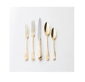 Juego de Cubiertos de Alta Calidad en Color Dorado, Diseño Moderno, con Tamaños de 24x7 cm, Material de Alta Calidad a Precios de Mayoreo - Product Image 6