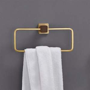 Porte-serviettes mural en laiton pour hôtel et usage domestique, style vintage, porte-serviettes en laiton poli moderne - Product Image 2