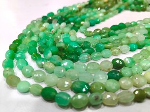 Perles de chrysoprase naturel facettées en forme de briolette 7x9mm, pierres précieuses vertes, par brin de 13 pouces de long - Product Image 4