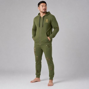 Survêtement décontracté conçu avec un tissu respirant, une coupe confortable et une mobilité flexible pour un style de vie décontracté et actif. - Product Image 4