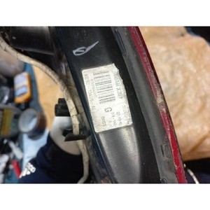 ไฟท้ายมือสอง XJ ด้านซ้าย - Product Image 5