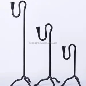 Porte-bougie en fer artisanal vintage de luxe pour la décoration de Noël et les projets de décoration intérieure - Product Image 1