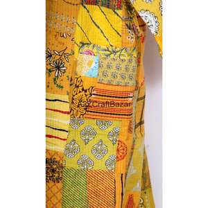 Kimono en coton imprimé floral Kantha pour femme, design léger, luxueux, respirant, patchwork pour l'hiver - Product Image 2