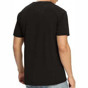 เสื้อยืดคอกลมแขนสั้นสีดำสำหรับผู้ชาย ทรงปกติ ผ้าเจอร์ซีย์คอตตอน สีพื้น ดีไซน์เรียบง่าย สามารถปรับแต่งได้เต็มที่ เสื้อผู้ชาย - Product Image 4