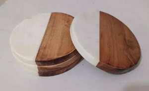 Posavasos de Madera de Nogal Ecológicos y Duraderos, Base Antideslizante, Impresión Personalizada, Diseño Moderno para Bebidas, Seguridad en la Mesa de Comedor - Product Image 4