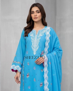 Costume en coton et mousseline de soie bleu ciel brodé en 3 pièces pour femmes |   Vêtements ethniques pakistanais traditionnels Salwar Kameez Dupatta |   SHEEZA.D - Product Image 4