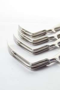 เครื่องมือถ่างเต้านมแบบมีไฟส่องสว่าง Baitang Medical Lighted Breast Retractor รุ่น L Shape Light Guiding Retractor สำหรับเต้านม โดย Dentavex - Product Image 6