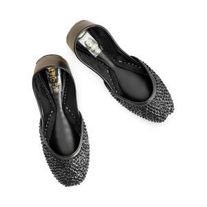 Mujer Black Fancy EC8528 Khusa Elegant Flats - Product Image 1