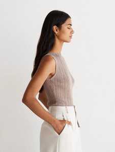 Camiseta sin mangas de punto acanalado para mujer, cuello alto, 100% algodón, estampado con relieve, ligera elasticidad, corte ajustado, informal de verano - Product Image 4