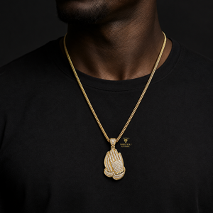 Pendentif Hip Hop Iced Out Mains en Prière pour Hommes, Breloque Geste de Prière Chrétienne Jésus, en Argent Sterling 925 et Diamants Moissanite - Product Image 1