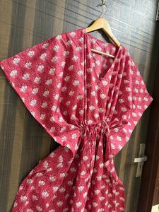 Robe longue caftan en coton à imprimé tropical pour femme, col en V, manches chauve-souris, style bohème, pour la plage, ample, estivale, quotidienne, lavable, écologique - Product Image 3