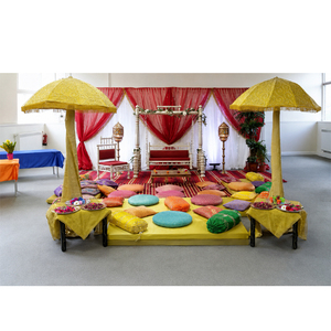 Parapluies Décoratifs Légers Personnalisés aux Couleurs Éclatantes sur le Thème du Mehndi – Les Plus Tendance pour les Événements Sangeet Magnifiques et Colorés - Product Image 1