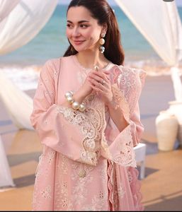 ชุดเดรสปักลายสีชมพูแบบยาวถึงพื้น สไตล์อานาร์กาลี สำหรับผู้หญิง ชุดแต่งงานแบบหลวมสไตล์ดั้งเดิม ชุดฤดูหนาวสไตล์ปากีสถาน - Product Image 2