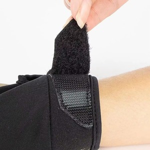 Guantes Profesionales de Fútbol Americano para Receptor, Duraderos, con Agarre de Silicona de Alta Adhesión, Anti-Impacto, Dedos Completos - Product Image 6