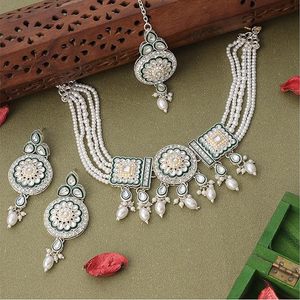 Ensemble collier et boucles d'oreilles vintage à fleurs en zircon avec perles imitation, plaqué or, en alliage, pour femmes, pour mariage et fêtes - Product Image 4