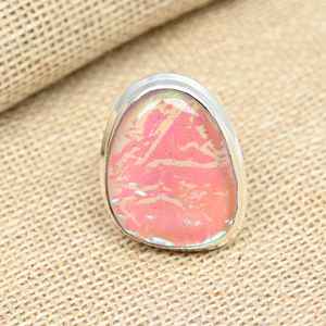 Bague en argent sterling 925 incroyable, faite à la main, avec opale triple rose, cadeau d'anniversaire pour elle - Product Image 2