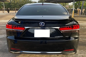 OFFRE JUSTE 2019 L S 500H AWD - Product Image 5
