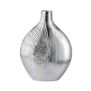 Florero de aluminio de último diseño con Juego de 2 decoraciones para el hogar y el jardín Florero de mesa plateado para decoración de nueva generación - Product Image 5
