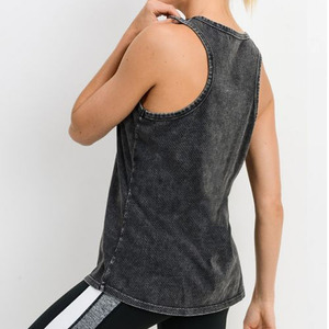 Chaleco deportivo cómodo para mujer, para uso diario informal, material de secado rápido, top de entrenamiento para gimnasio. - Product Image 3